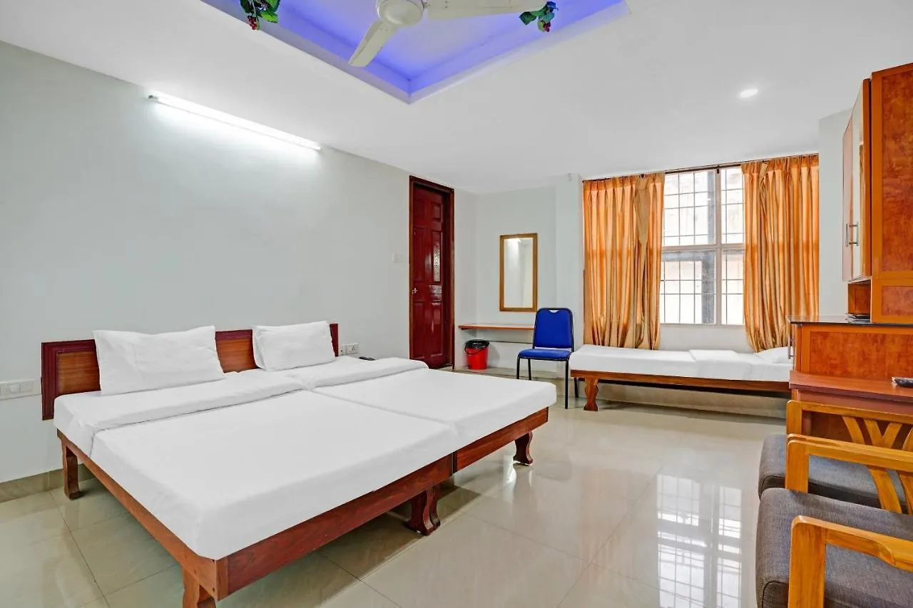 Collection O Aramam Executive Inn Kochi